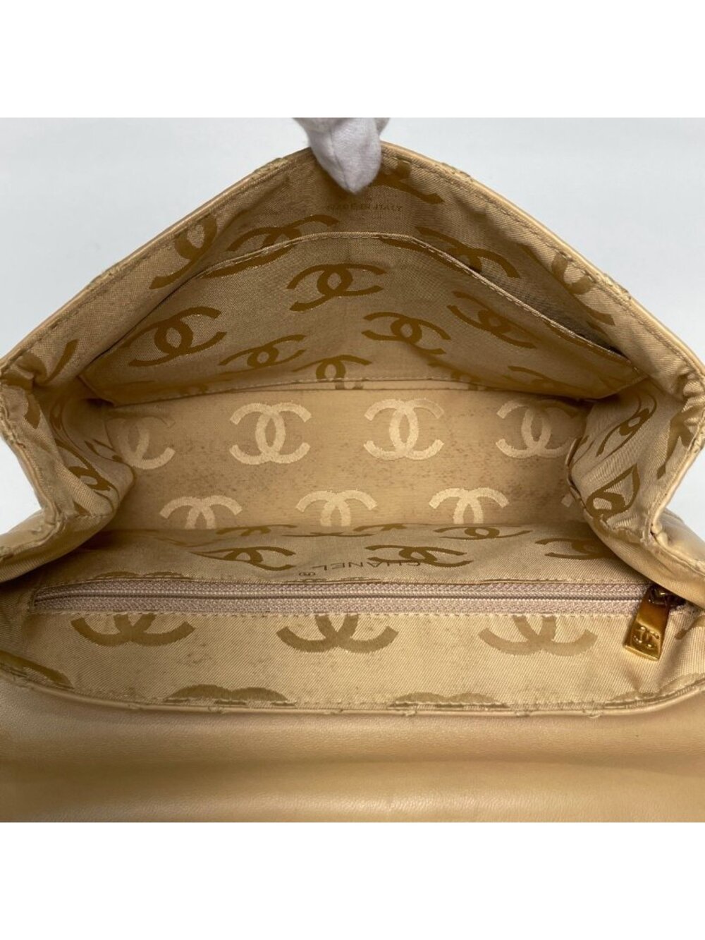 Chanel Shoulder Bag CC Logo Leather Beige - Picture 10 of 11